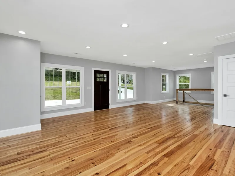 Flooring transition profiles
